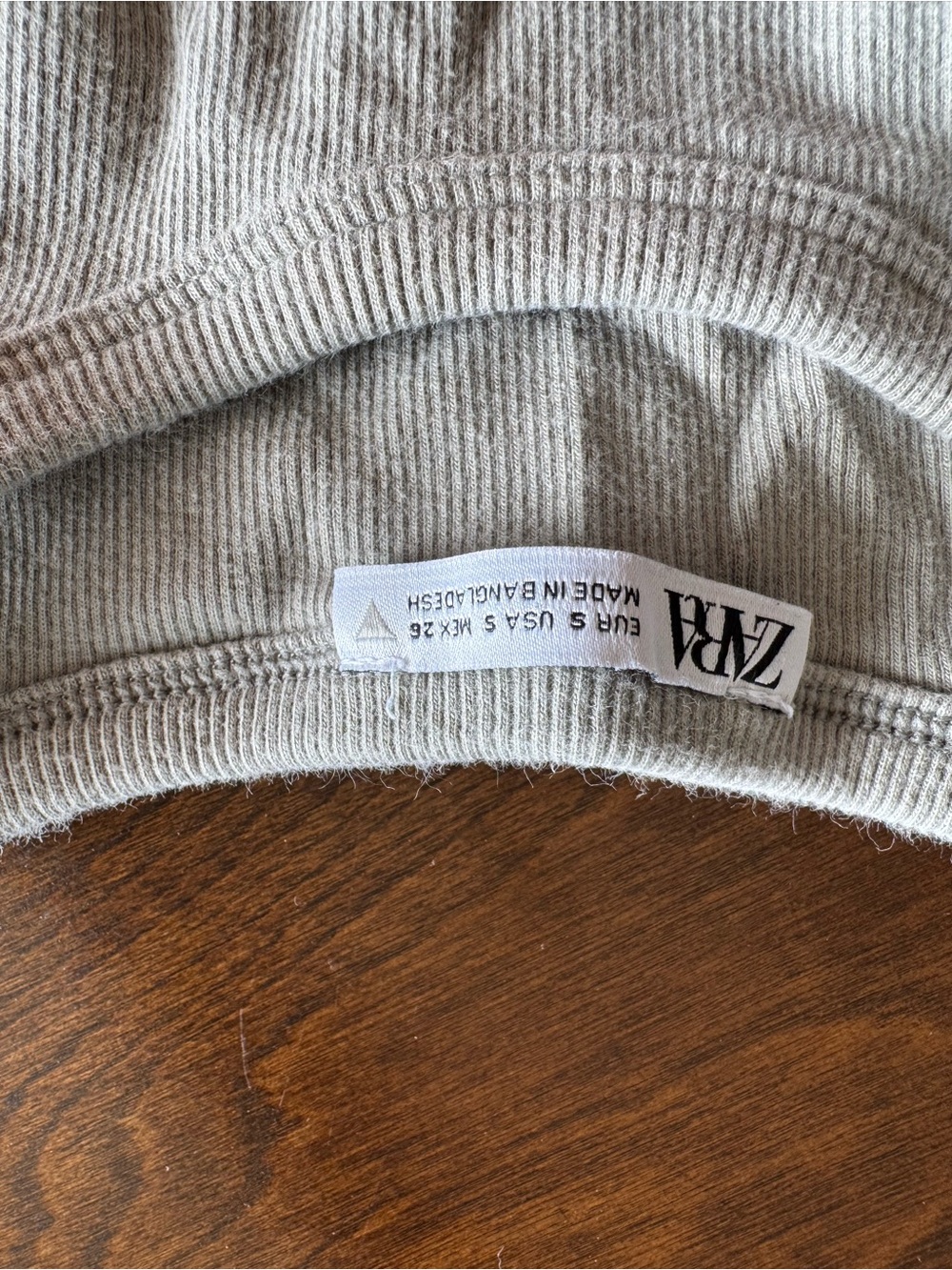 Zara Light Gray Ribbed Tank Top - Picture 2 of 2